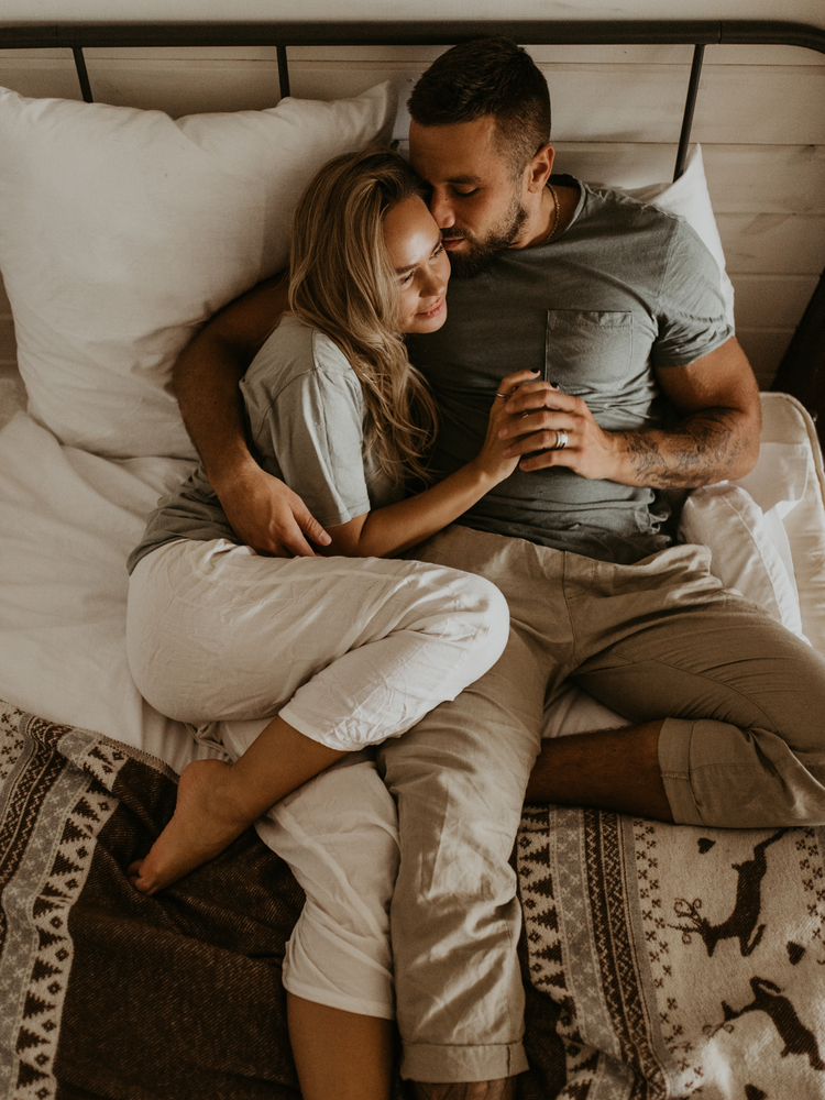 20 Cozy Stay At Home Date Night Ideas for Married Couples | An